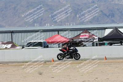 media/Oct-05-2025-CVMA (Sun) [[beeef4f201]]/Race 10-Formula Lightweight Twins Shootout/